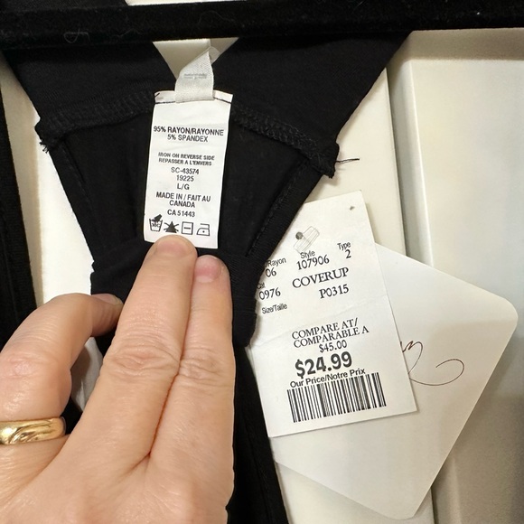 Women’s pantsuit/jumpsuit - Picture 3 of 3